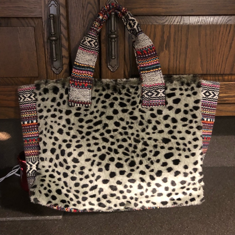 Leopard purse